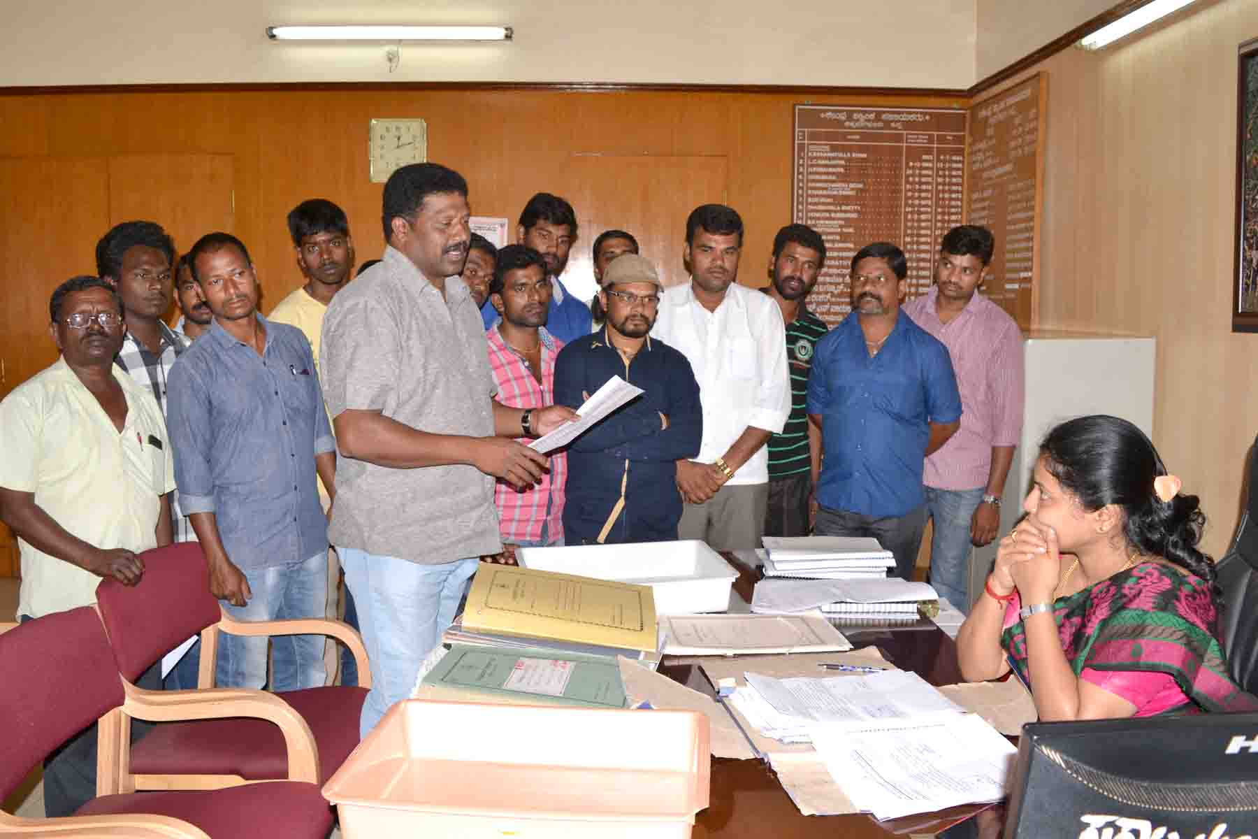 ಪ್ರವಾಸೋದ್ಯಮ ಇಲಾಖೆ ನೀಡಿದ ಟಾಕ್ಸಿ ಸಾಲ ಮನ್ನಾಕ್ಕೆ ಒತ್ತಾಯ